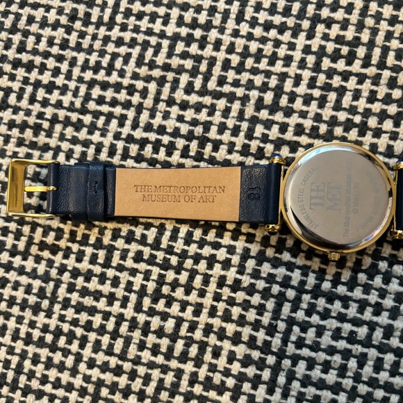 The MET watch - Picture 5 of 5